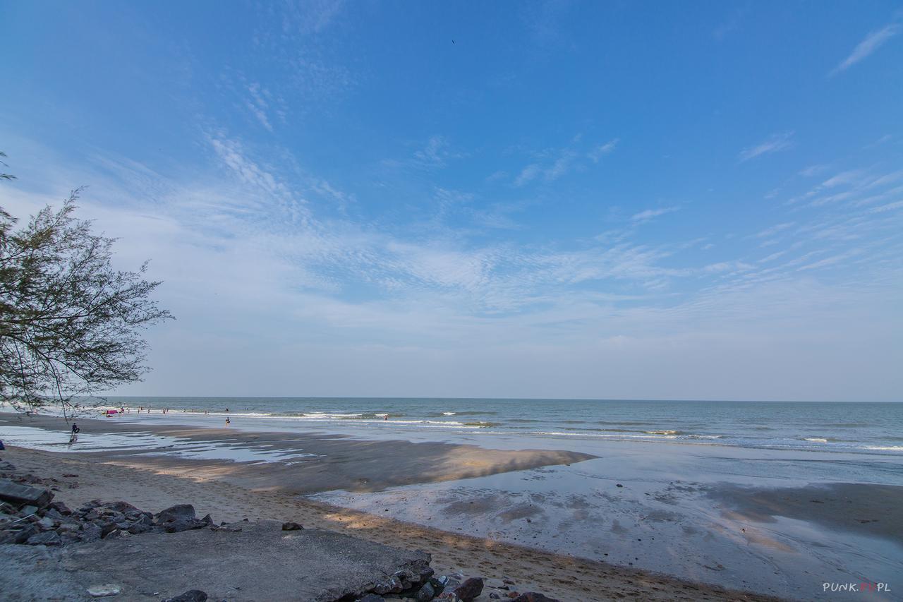 Sea View Residence Cha-Am Bagian luar foto