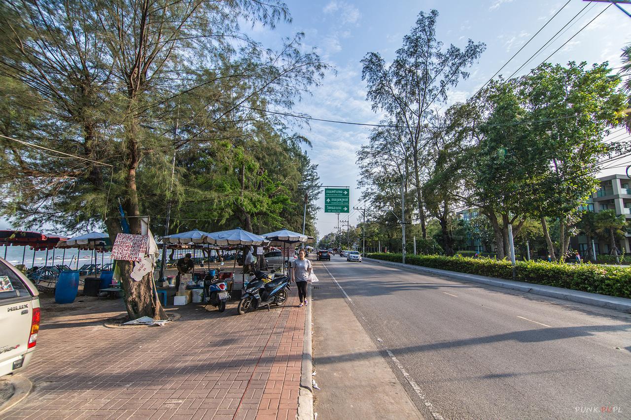 Sea View Residence Cha-Am Bagian luar foto